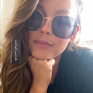 ❌SOLD❌ Quay Jezabell Polarized Sunglasses